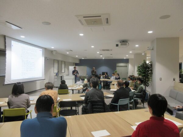 2025年12月26日金曜日、探究活動成果報告交流会を実施