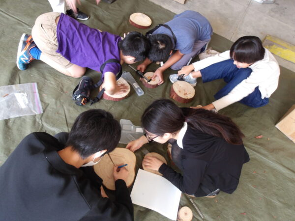 森林植物園のふしぎ