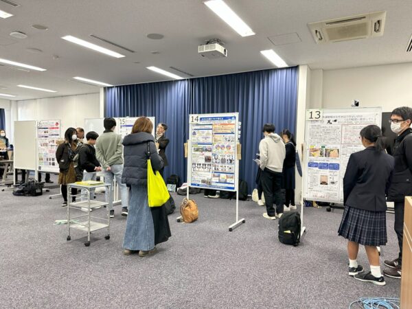 サイエンスフェア in 兵庫　発表と見学